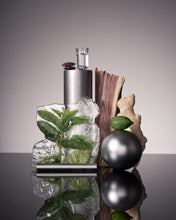 Load image into Gallery viewer, Carolina Herrera 212 VIP MEN
